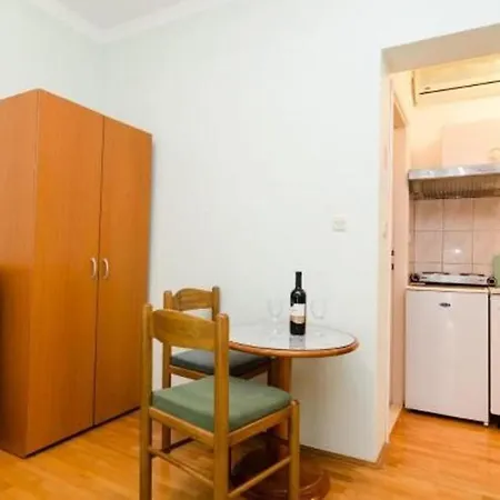 Flower - Studio With Terrace And Sea View Διαμέρισμα Mlini